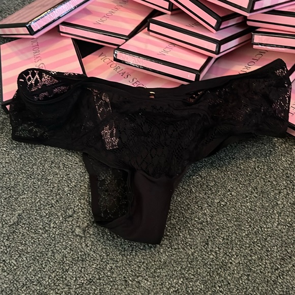 Victoria's Secret Other - Victoria’s Secret size medium all lace gold accent panties NWT